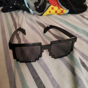 Pixel glasses